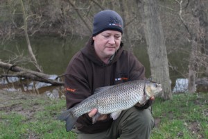 Darren McCann with a nice chub of 4-13